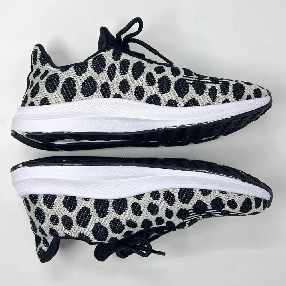 Athletic Works Women's Soft Running Athletic Sneaker 6.5 Black White